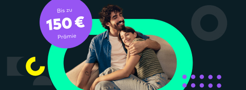 Ein Mann legt den Arm um seine Partnerin. Hinweis: Mit 150 Euro Pr&auml;mie.