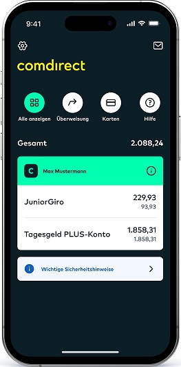 Die Abbildung eines Smartphones zeigt den Kontostand in der comdirect Young App.