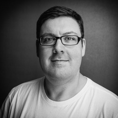 Mario arbeitet im comdirect Social-Media-Team. Mario arbeitet im comdirect Social-Media-Team.